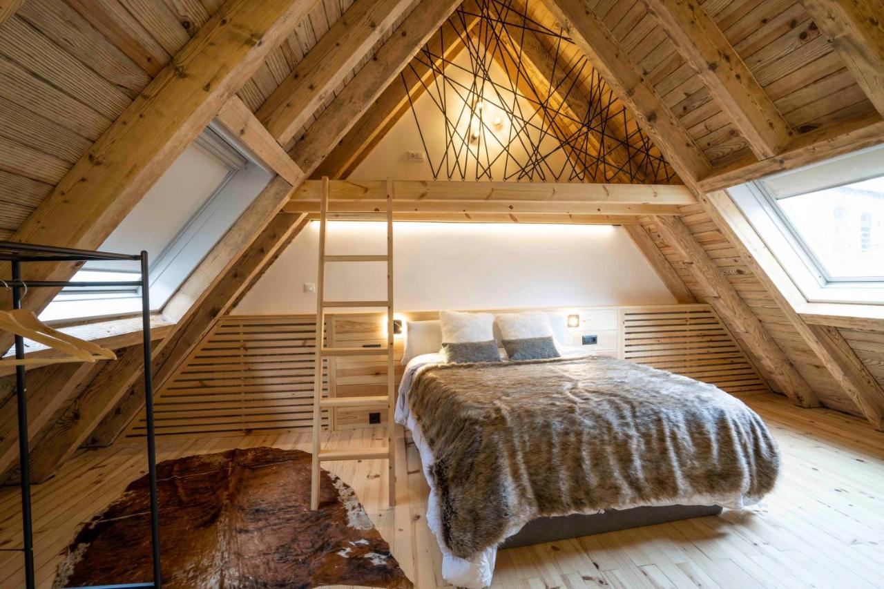Muntanyo Luxury Lodge Con Sauna, Parking Y Guardaesquis En Ruda Tredos Bagian luar foto